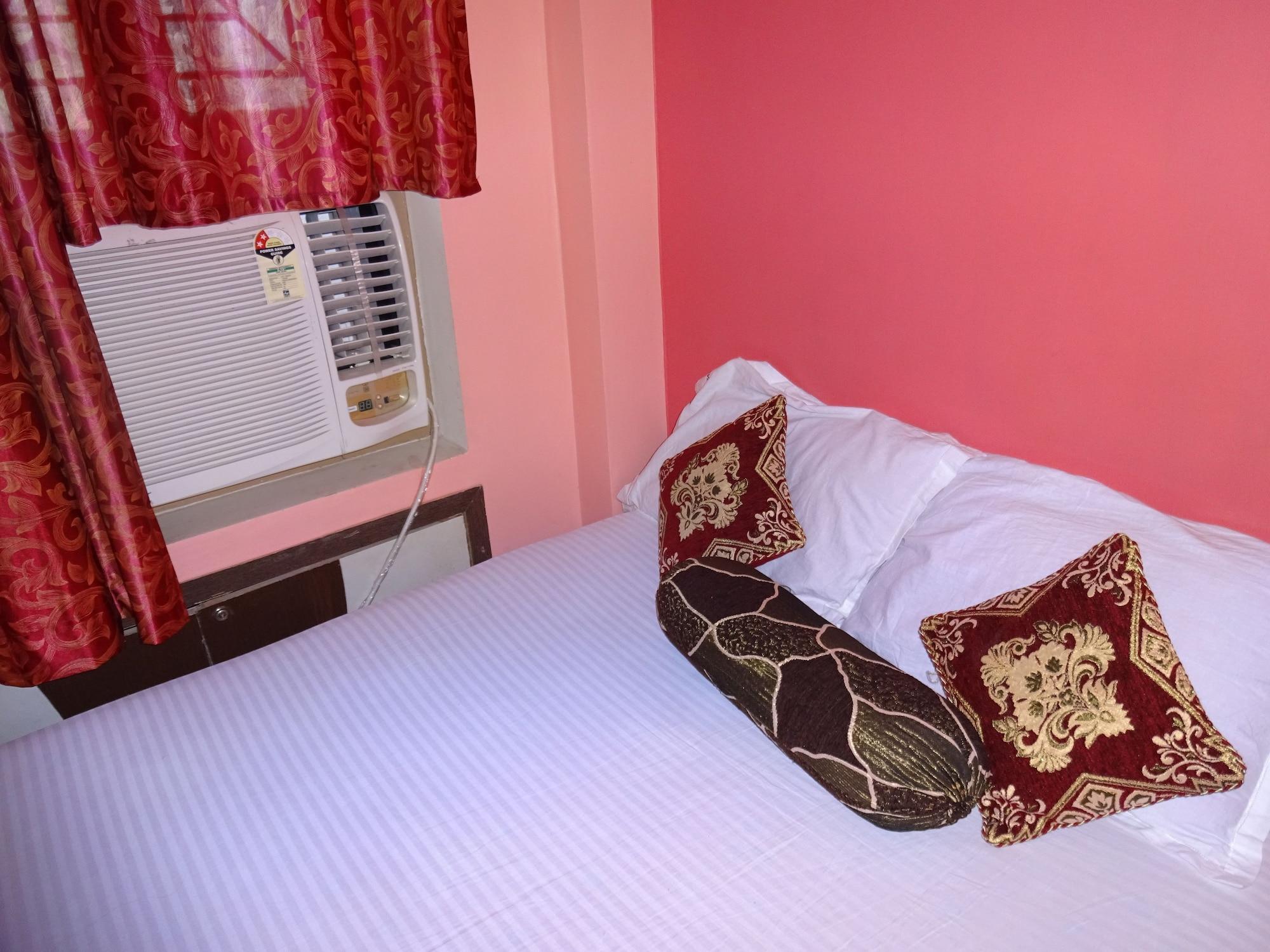 Hotel Viraat Inn Gaya Buitenkant foto