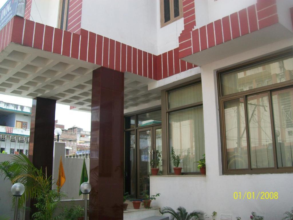 Hotel Viraat Inn Gaya Buitenkant foto